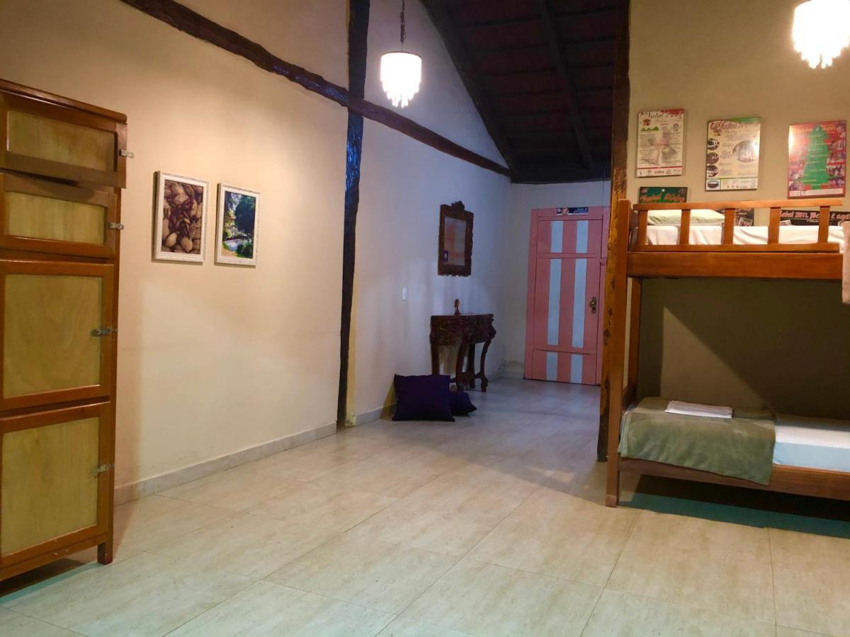 Hostel Rua Direita Pirenópolis Exteriör bild