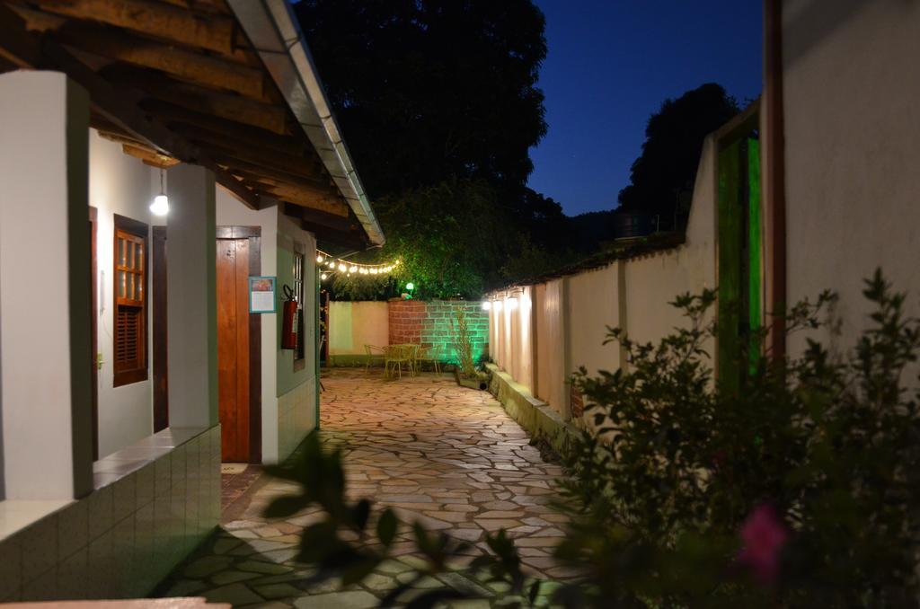 Hostel Rua Direita Pirenópolis Exteriör bild